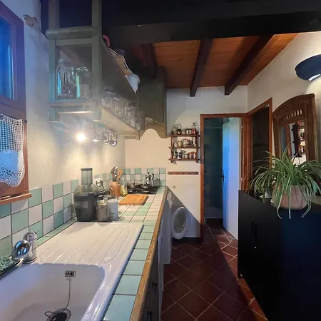 Le Perce Neige * Durbans