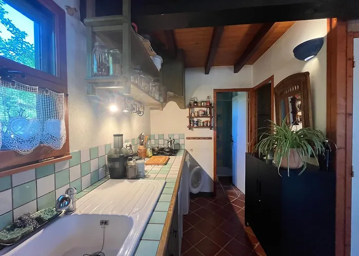 Le Perce Neige * Durbans